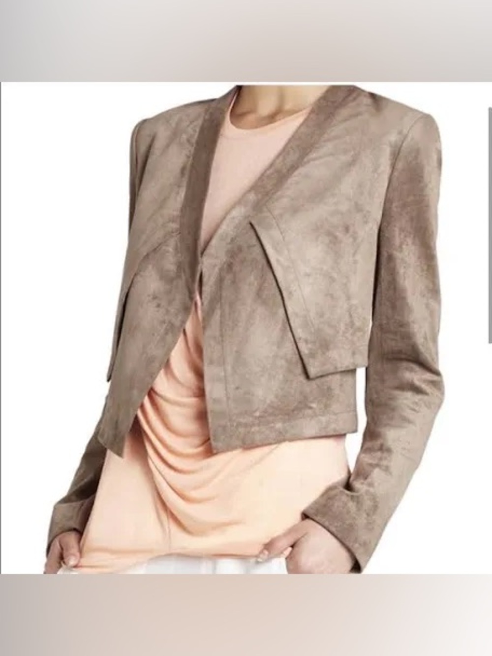 🟤BCBGMaxAzria Taupe Suede Cropped Blazer🟤